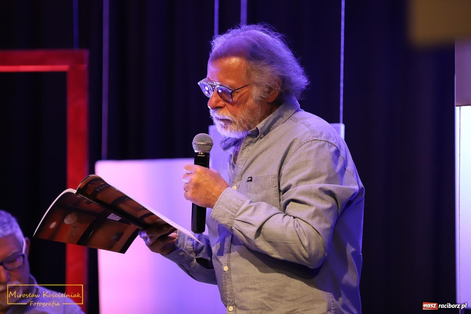 Zdjęcie w galerii na portalu naszraciborz.pl: Almanach Prowincjonalny nr 39 - spotkanie promocyjne w RCK wiadomości z regionu