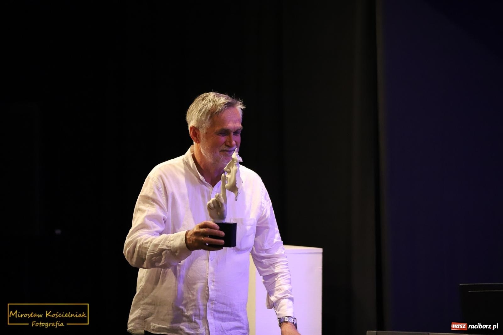 Zdjęcie w galerii na portalu naszraciborz.pl: Almanach Prowincjonalny nr 39 - spotkanie promocyjne w RCK wiadomości z regionu