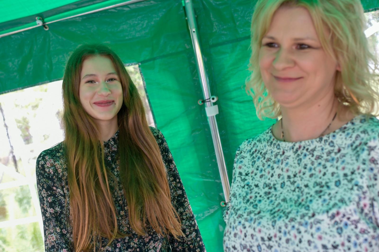 Zdjęcie w galerii na portalu naszraciborz.pl: Biskup opolski przyjechał do Raciborza-Brzezia z osobistą intencją. Modlił się przy grobie s. M. Dulcissimy wiadomości z regionu