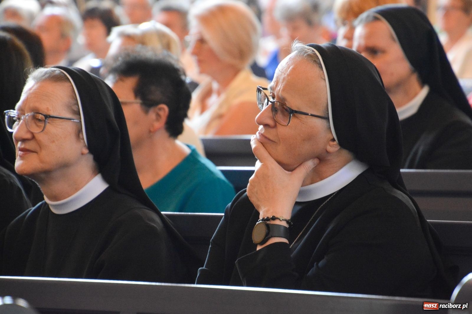 Zdjęcie w galerii na portalu naszraciborz.pl: Chór z Brzezia i Młodzieżowa Orkiestra Symfoniczna na wspólnym koncercie na Zielone Świątki wiadomości z regionu