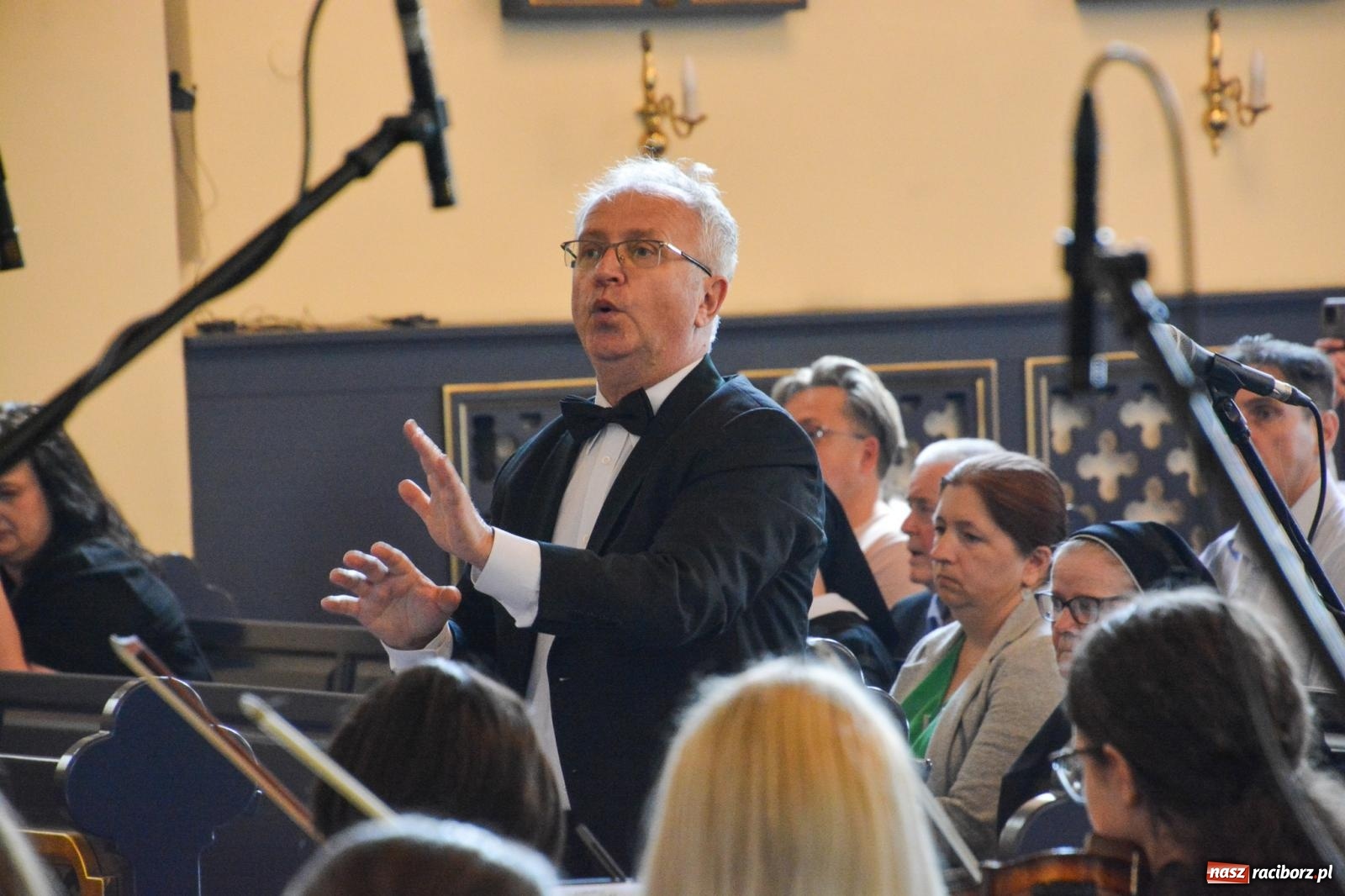 Zdjęcie w galerii na portalu naszraciborz.pl: Chór z Brzezia i Młodzieżowa Orkiestra Symfoniczna na wspólnym koncercie na Zielone Świątki wiadomości z regionu