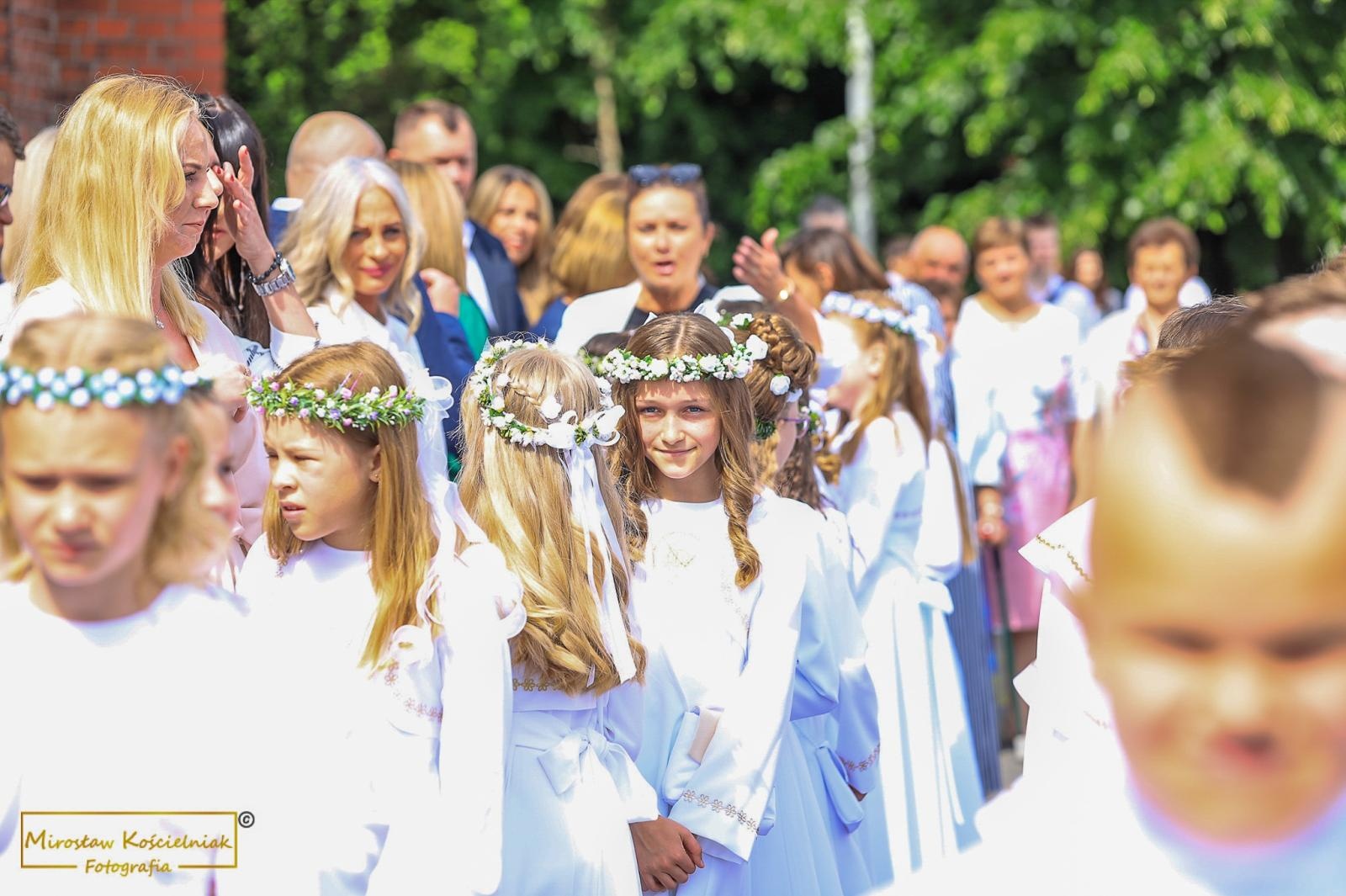 Zdjęcie w galerii na portalu naszraciborz.pl: I Komunia Święta na Starej Wsi [FOTO] wiadomości z regionu