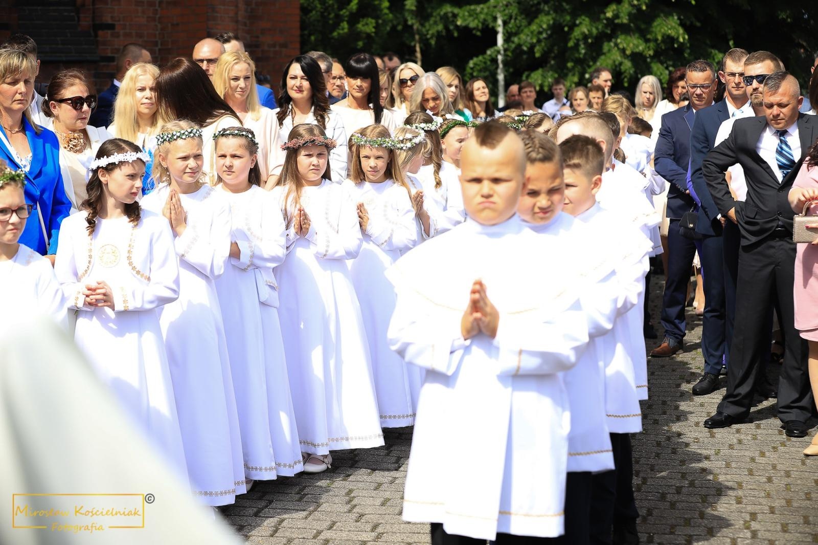 Zdjęcie w galerii na portalu naszraciborz.pl: I Komunia Święta na Starej Wsi [FOTO] wiadomości z regionu
