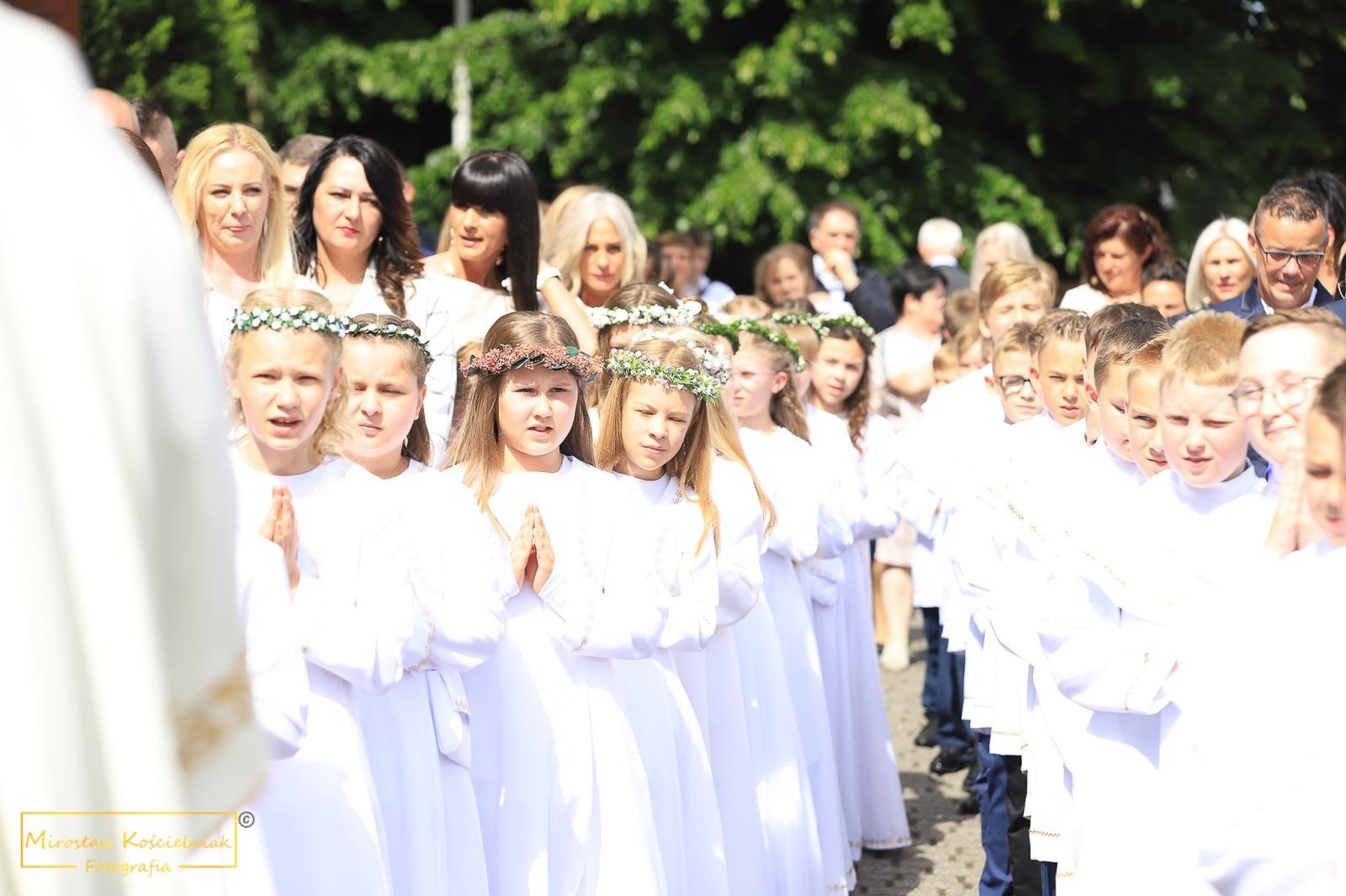 Zdjęcie w galerii na portalu naszraciborz.pl: I Komunia Święta na Starej Wsi [FOTO] wiadomości z regionu
