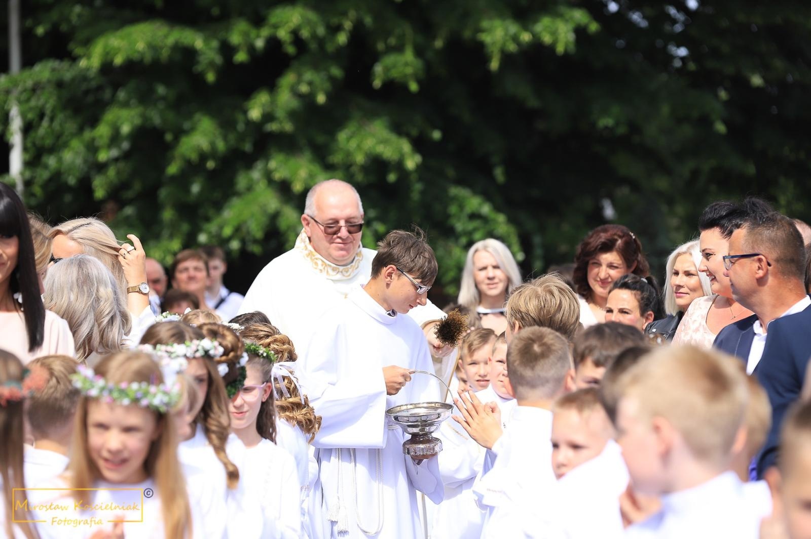 Zdjęcie w galerii na portalu naszraciborz.pl: I Komunia Święta na Starej Wsi [FOTO] wiadomości z regionu