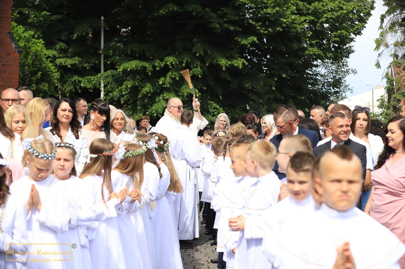 Zdjęcie w galerii na portalu naszraciborz.pl: I Komunia Święta na Starej Wsi [FOTO] wiadomości z regionu