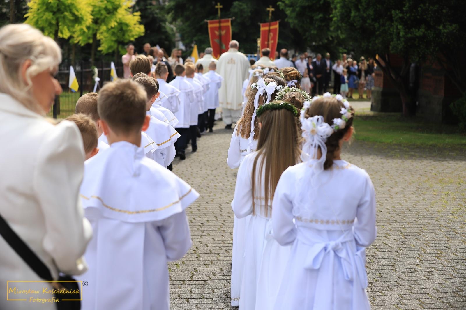 Zdjęcie w galerii na portalu naszraciborz.pl: I Komunia Święta na Starej Wsi [FOTO] wiadomości z regionu