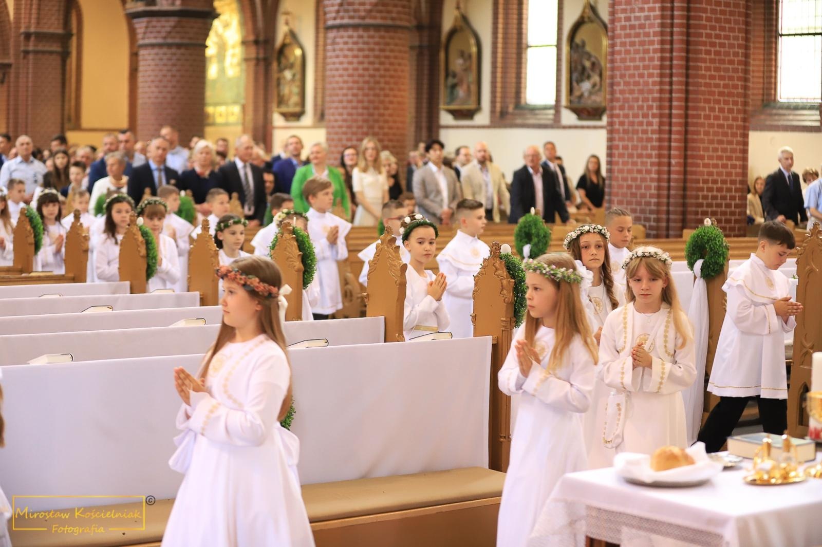 Zdjęcie w galerii na portalu naszraciborz.pl: I Komunia Święta na Starej Wsi [FOTO] wiadomości z regionu
