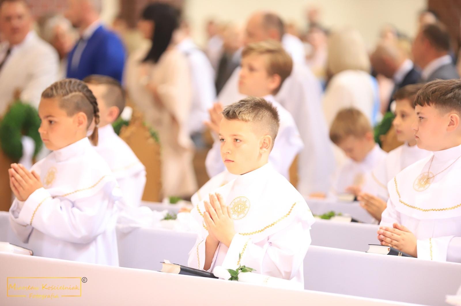 Zdjęcie w galerii na portalu naszraciborz.pl: I Komunia Święta na Starej Wsi [FOTO] wiadomości z regionu