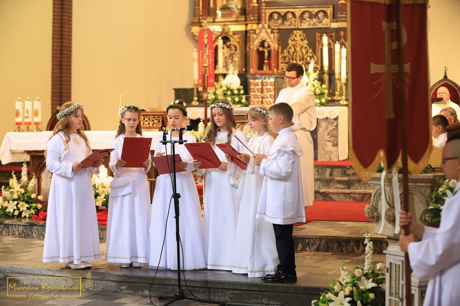 Zdjęcie w galerii na portalu naszraciborz.pl: I Komunia Święta na Starej Wsi [FOTO] wiadomości z regionu