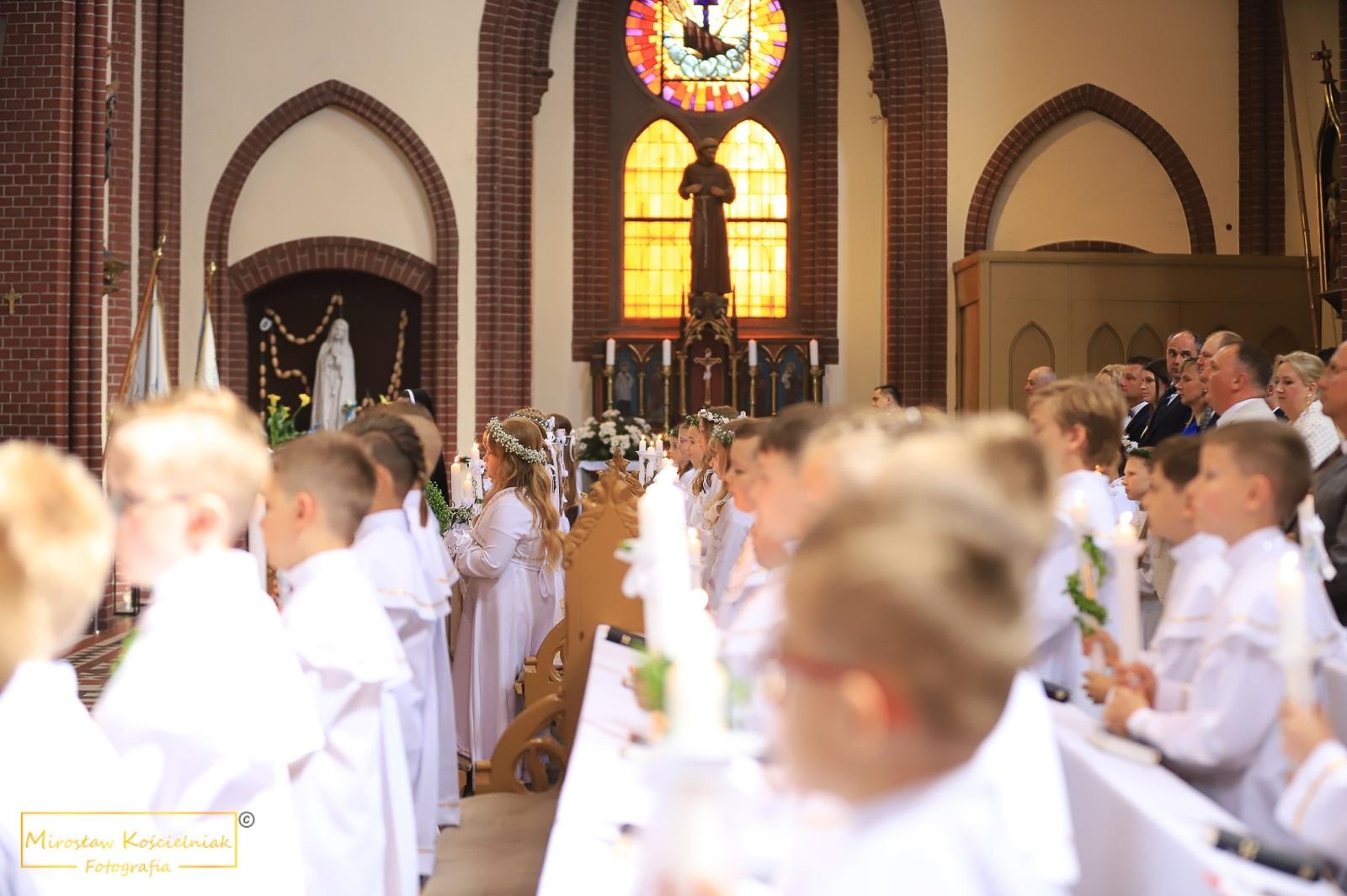 Zdjęcie w galerii na portalu naszraciborz.pl: I Komunia Święta na Starej Wsi [FOTO] wiadomości z regionu