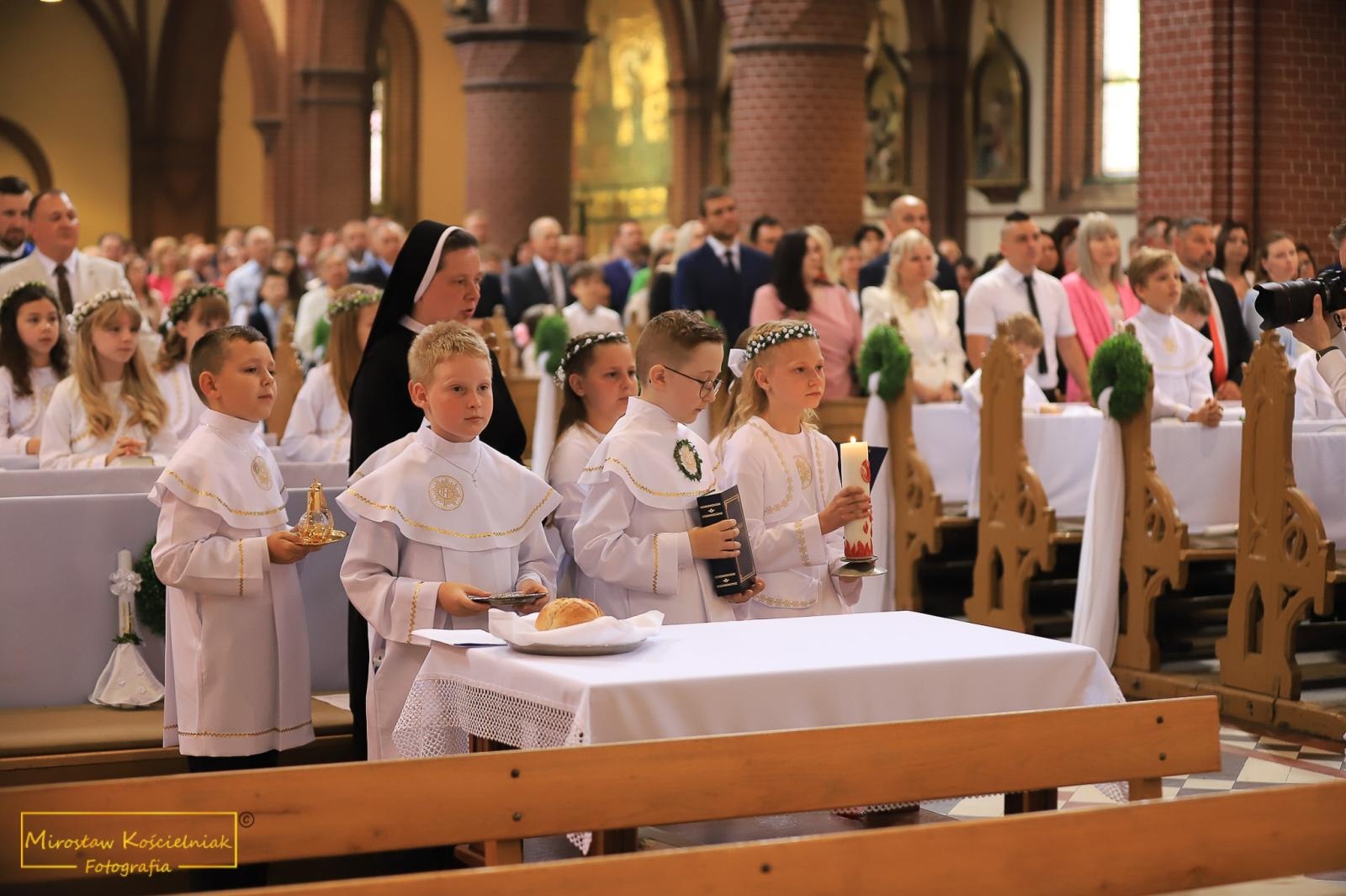 Zdjęcie w galerii na portalu naszraciborz.pl: I Komunia Święta na Starej Wsi [FOTO] wiadomości z regionu