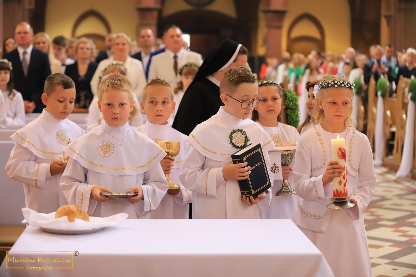 Zdjęcie w galerii na portalu naszraciborz.pl: I Komunia Święta na Starej Wsi [FOTO] wiadomości z regionu