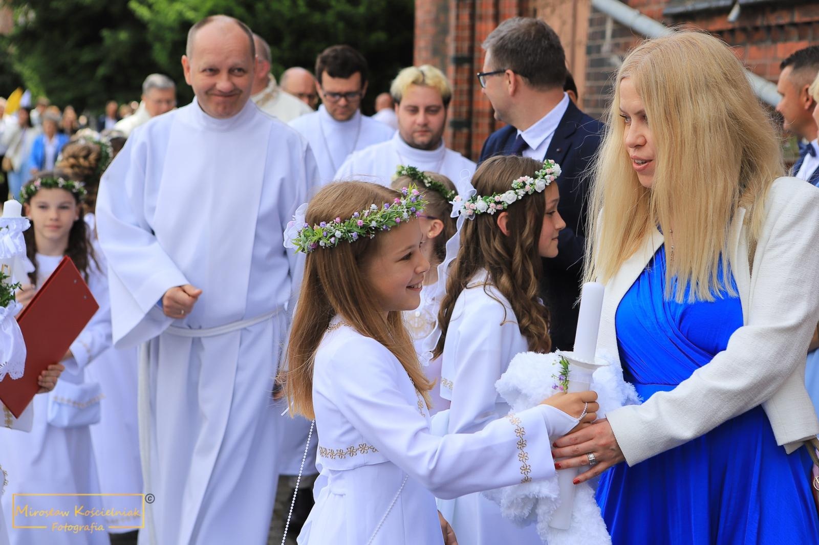 Zdjęcie w galerii na portalu naszraciborz.pl: I Komunia Święta na Starej Wsi [FOTO] wiadomości z regionu