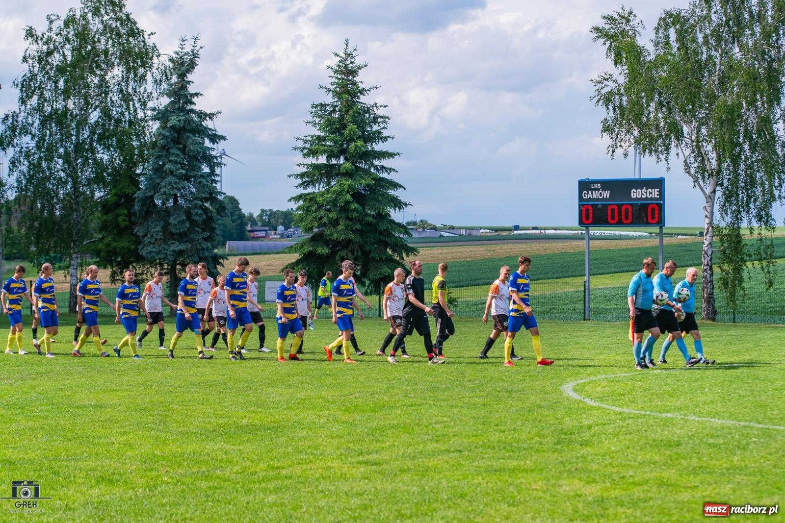 Zdjęcie w galerii na portalu naszraciborz.pl: Gamów – Buków: Strzelił Wilczek razy kilka [FOTO i WIDEO] wiadomości z regionu