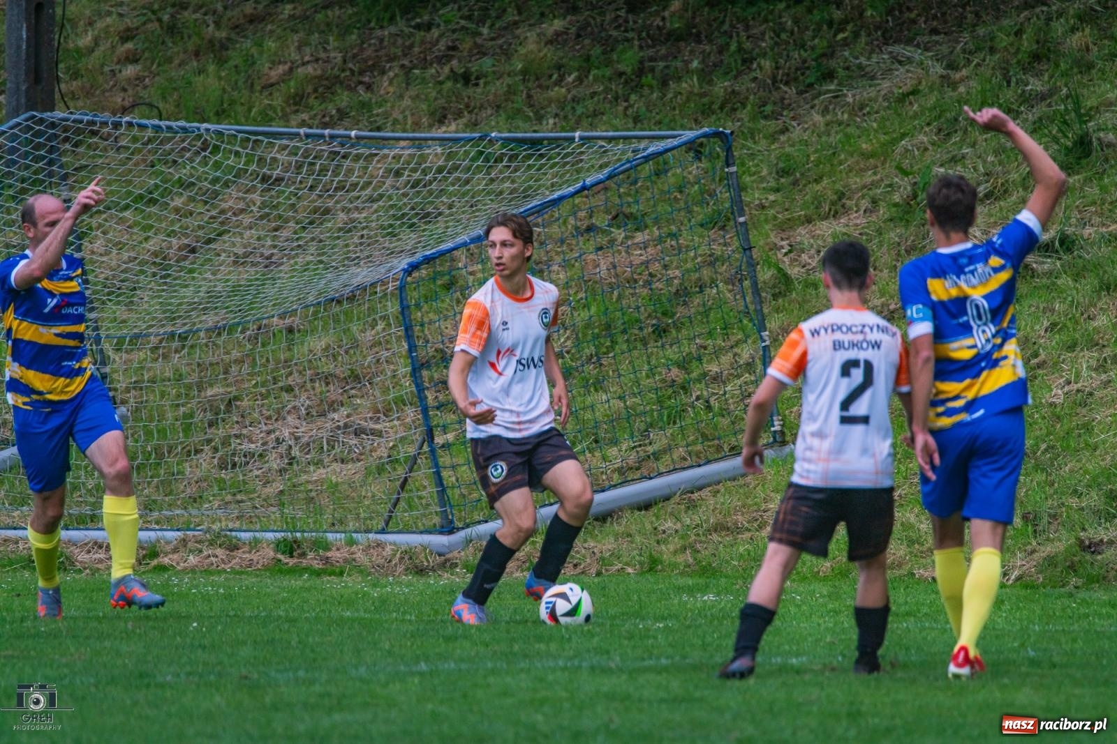 Zdjęcie w galerii na portalu naszraciborz.pl: Gamów – Buków: Strzelił Wilczek razy kilka [FOTO i WIDEO] wiadomości z regionu