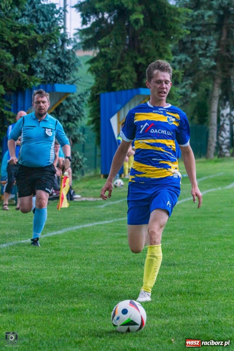 Zdjęcie w galerii na portalu naszraciborz.pl: Gamów – Buków: Strzelił Wilczek razy kilka [FOTO i WIDEO] wiadomości z regionu