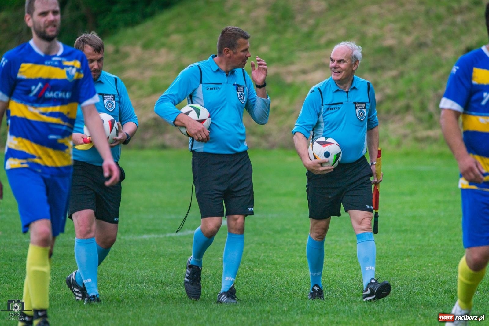 Zdjęcie w galerii na portalu naszraciborz.pl: Gwizdek powędrował na półkę. Zdzisław Matysiak zakończył sędziowską karierę wiadomości z regionu