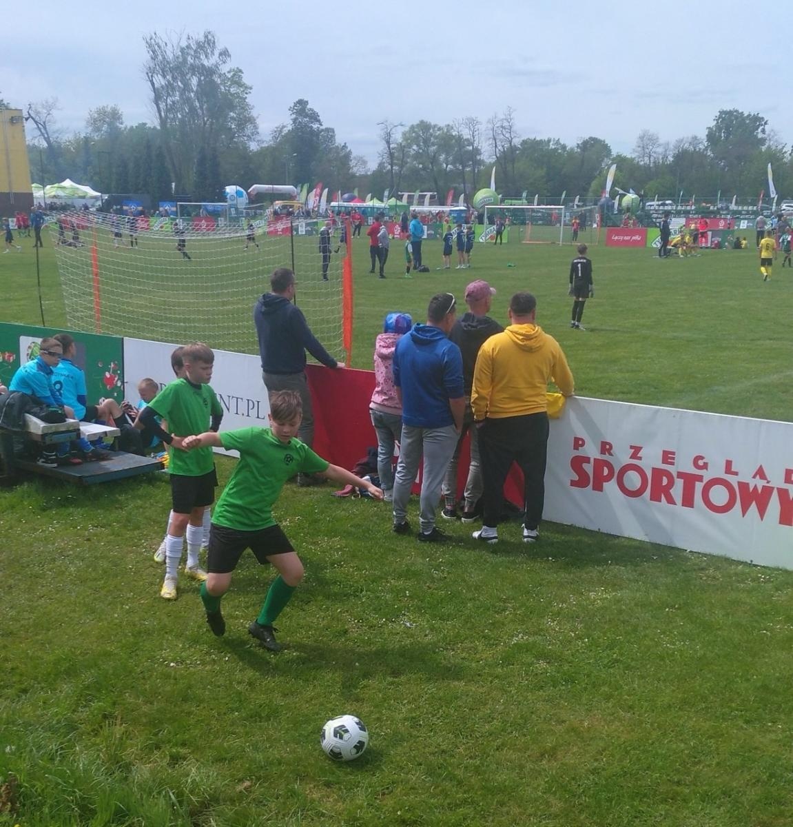 Zdjęcie w galerii na portalu naszraciborz.pl: Tworków w finale wojewódzkim turnieju o Puchar Tymbarku wiadomości z regionu