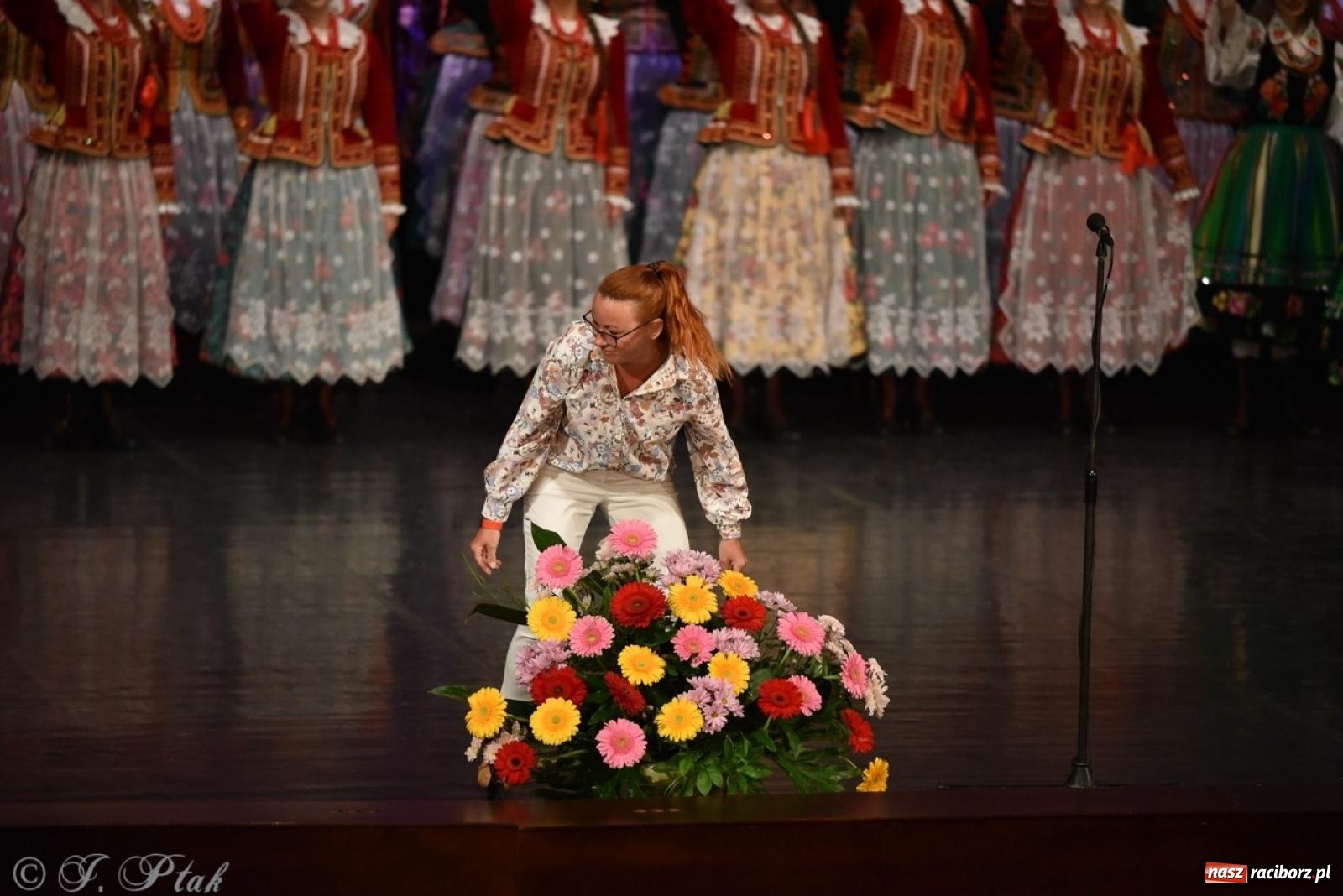 Zdjęcie w galerii na portalu naszraciborz.pl: ZPiT ŚLĄSK wrócił do Raciborza. Wyśmienity koncert na deskach RCK-u wiadomości z regionu