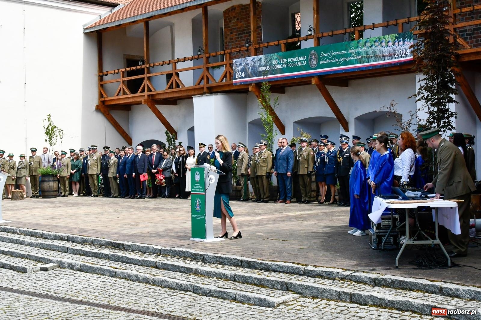 Zdjęcie w galerii na portalu naszraciborz.pl: Śląska Straż Graniczna świętowała na raciborskim zamku [FOTO i WIDEO] wiadomości z regionu
