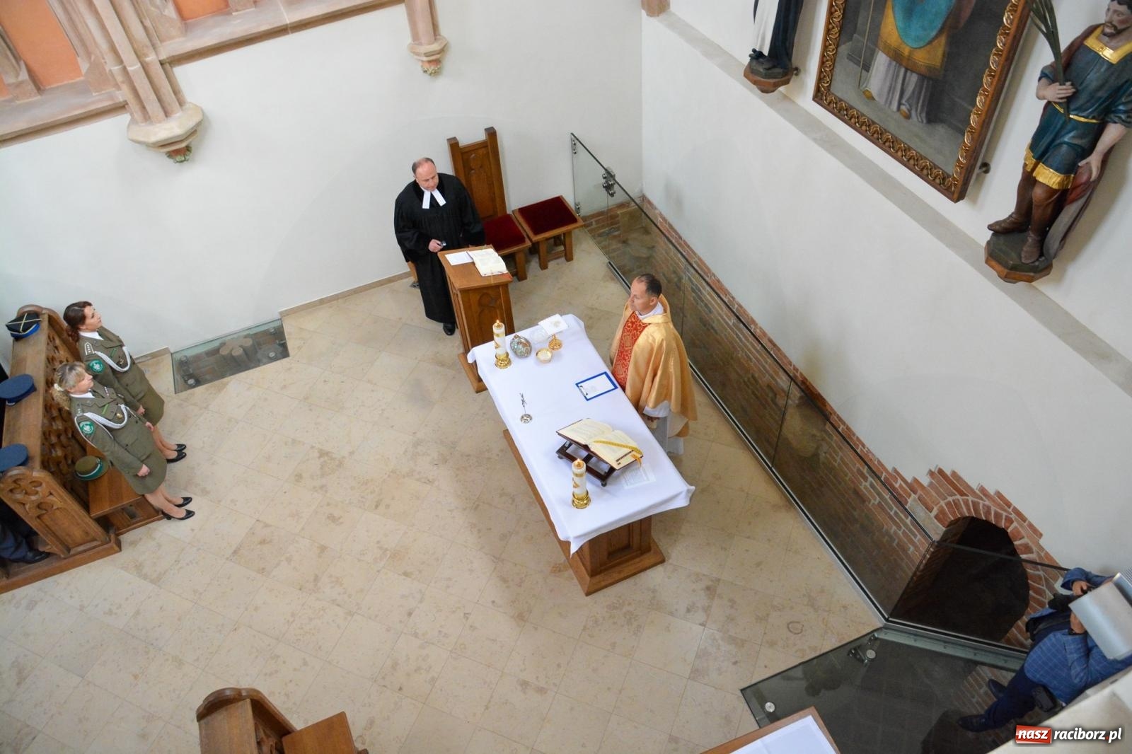 Zdjęcie w galerii na portalu naszraciborz.pl: Śląska Straż Graniczna świętowała na raciborskim zamku [FOTO i WIDEO] wiadomości z regionu