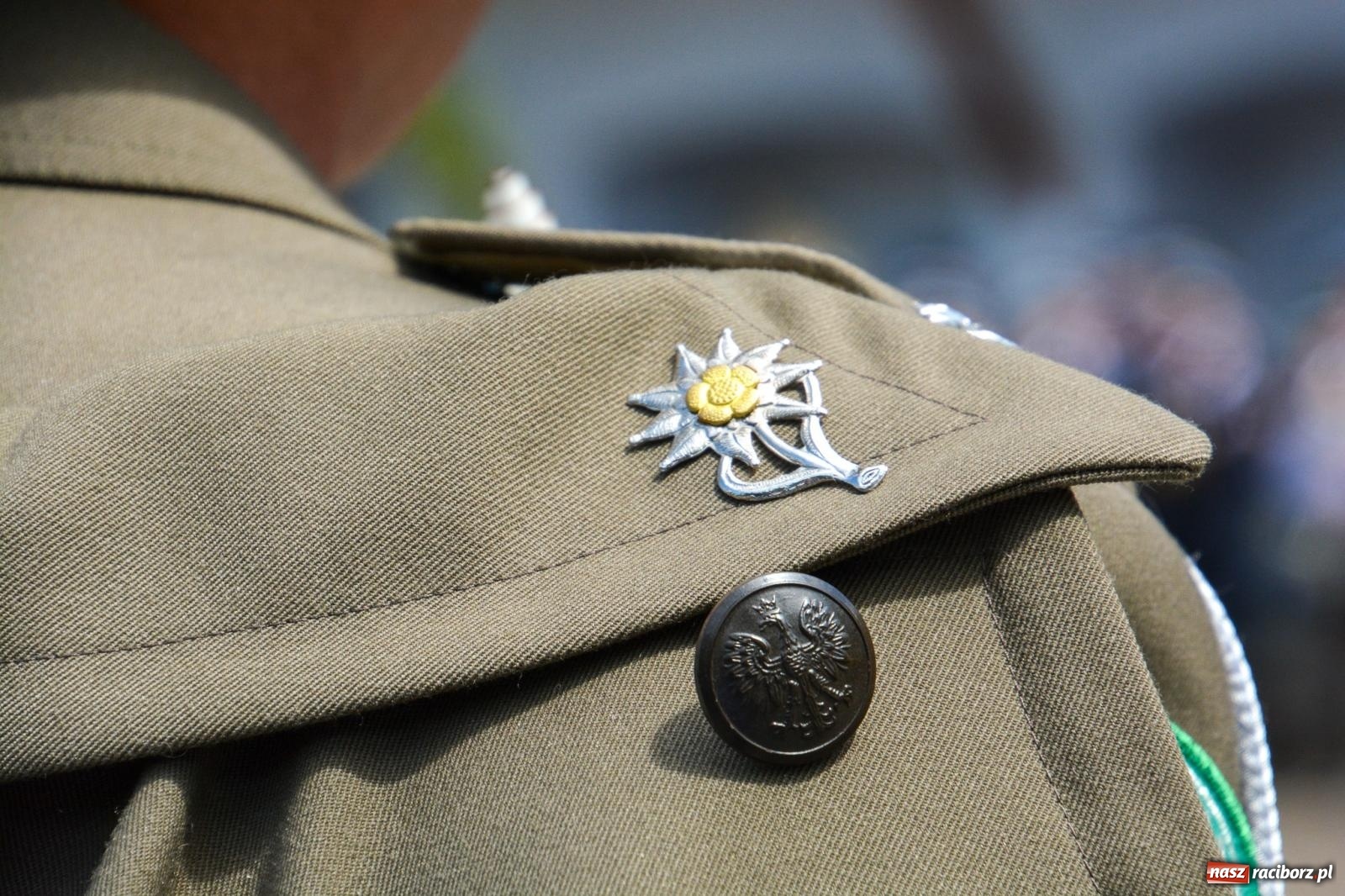 Zdjęcie w galerii na portalu naszraciborz.pl: Śląska Straż Graniczna świętowała na raciborskim zamku [FOTO i WIDEO] wiadomości z regionu