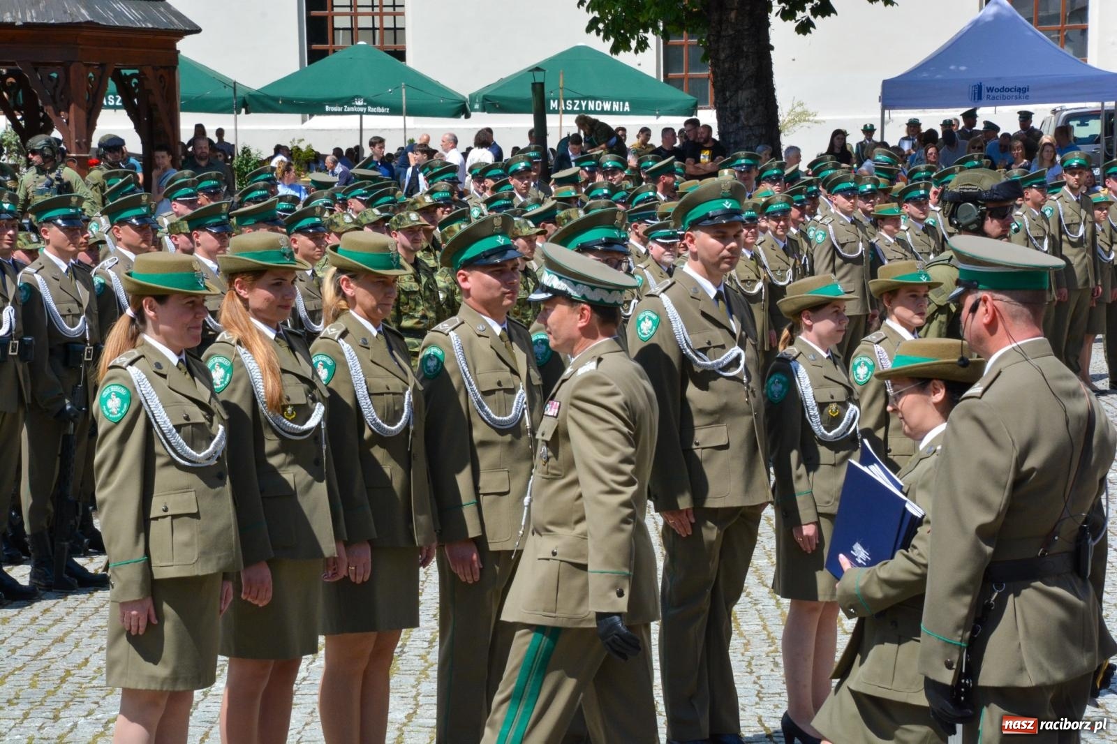 Zdjęcie w galerii na portalu naszraciborz.pl: Śląska Straż Graniczna świętowała na raciborskim zamku [FOTO i WIDEO] wiadomości z regionu