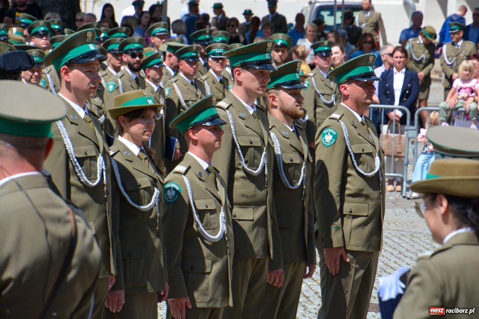 Zdjęcie w galerii na portalu naszraciborz.pl: Śląska Straż Graniczna świętowała na raciborskim zamku [FOTO i WIDEO] wiadomości z regionu