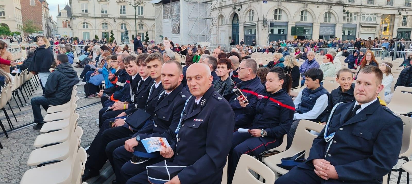 Zdjęcie w galerii na portalu naszraciborz.pl: Strażacy z OSP Miedonia z partnerską wizytą we Francji wiadomości z regionu