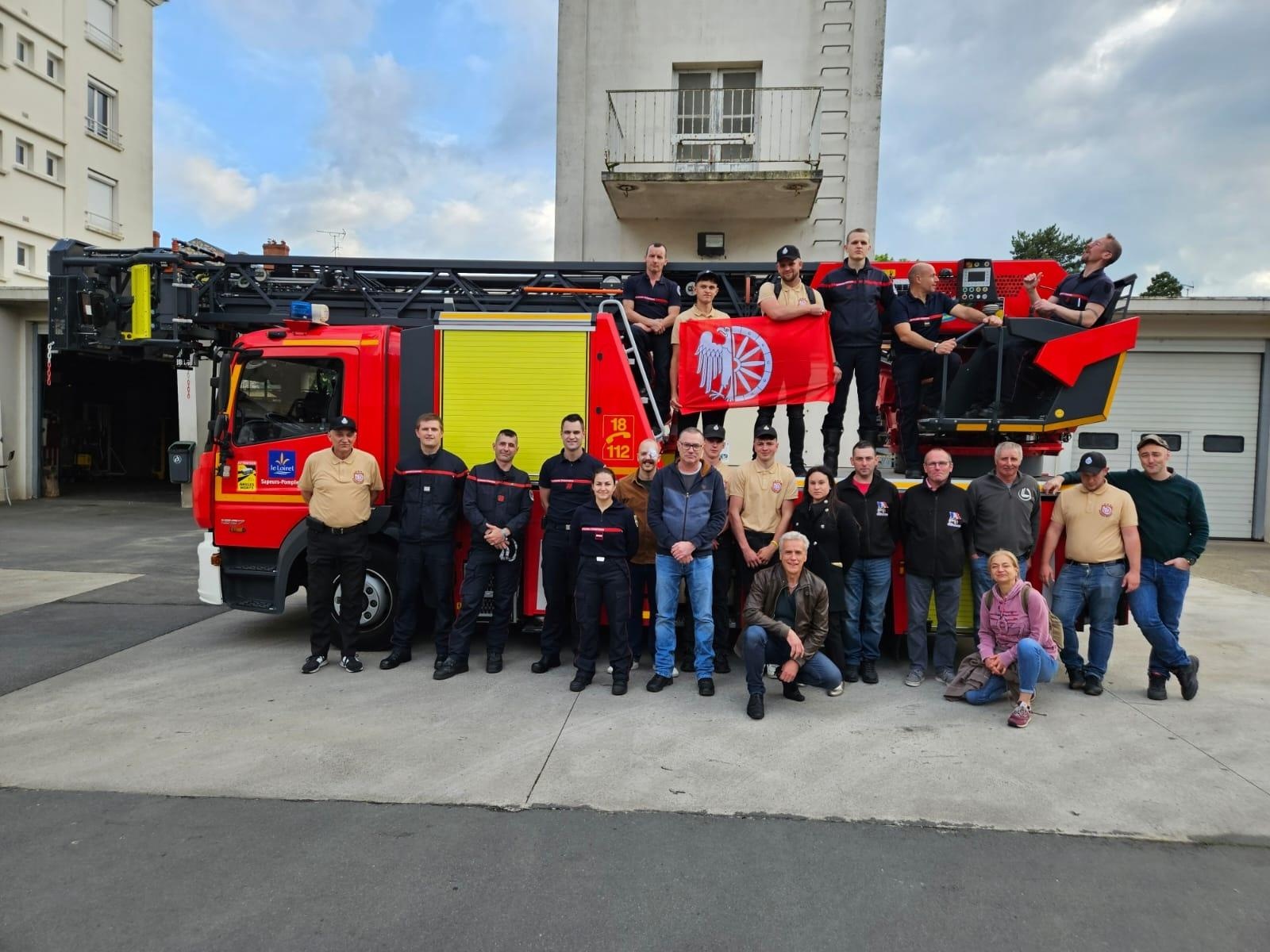 Zdjęcie w galerii na portalu naszraciborz.pl: Strażacy z OSP Miedonia z partnerską wizytą we Francji wiadomości z regionu