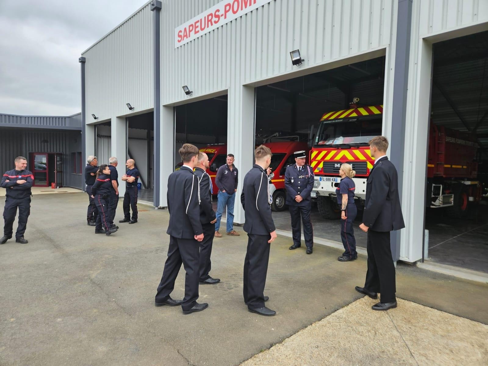 Zdjęcie w galerii na portalu naszraciborz.pl: Strażacy z OSP Miedonia z partnerską wizytą we Francji wiadomości z regionu