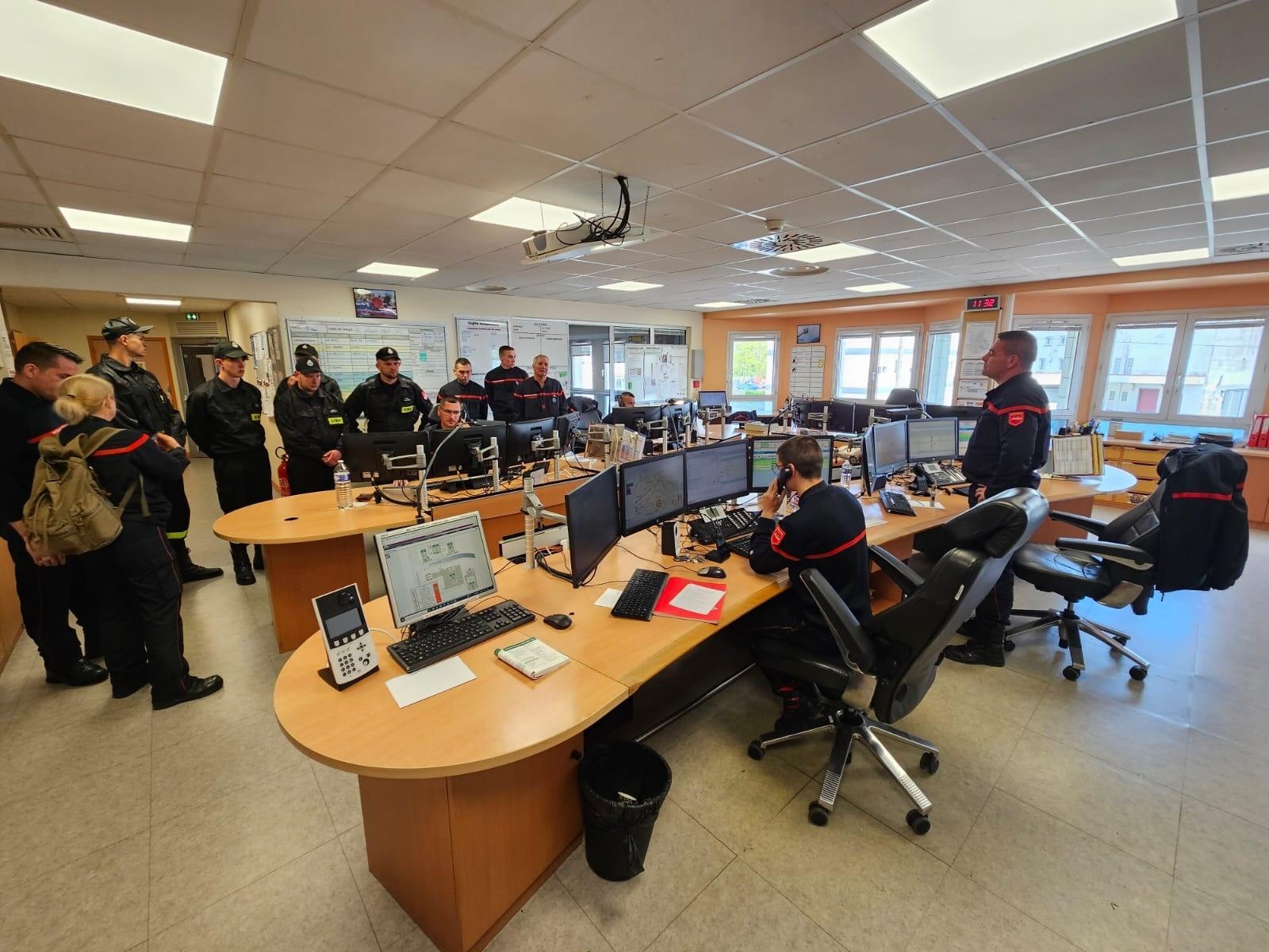 Zdjęcie w galerii na portalu naszraciborz.pl: Strażacy z OSP Miedonia z partnerską wizytą we Francji wiadomości z regionu