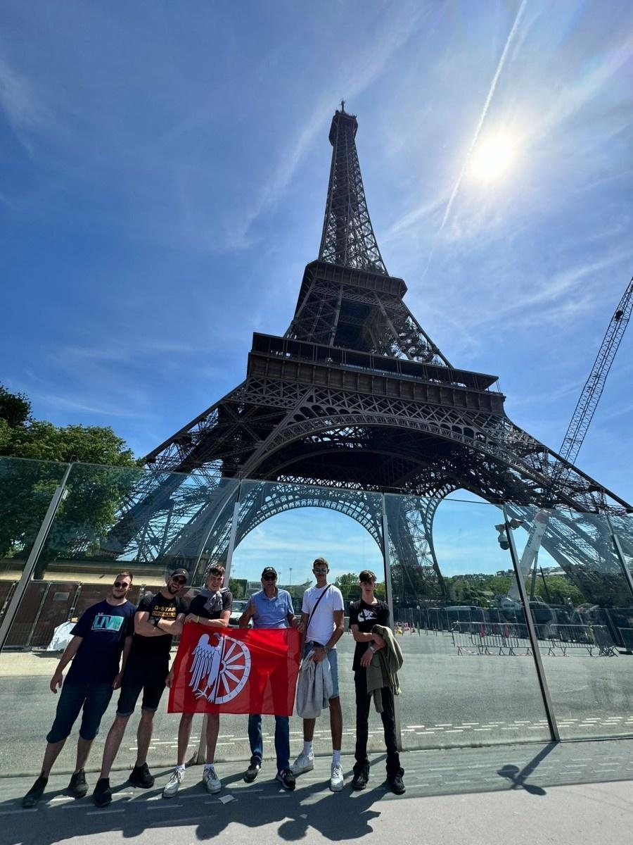 Zdjęcie w galerii na portalu naszraciborz.pl: Strażacy z OSP Miedonia z partnerską wizytą we Francji wiadomości z regionu