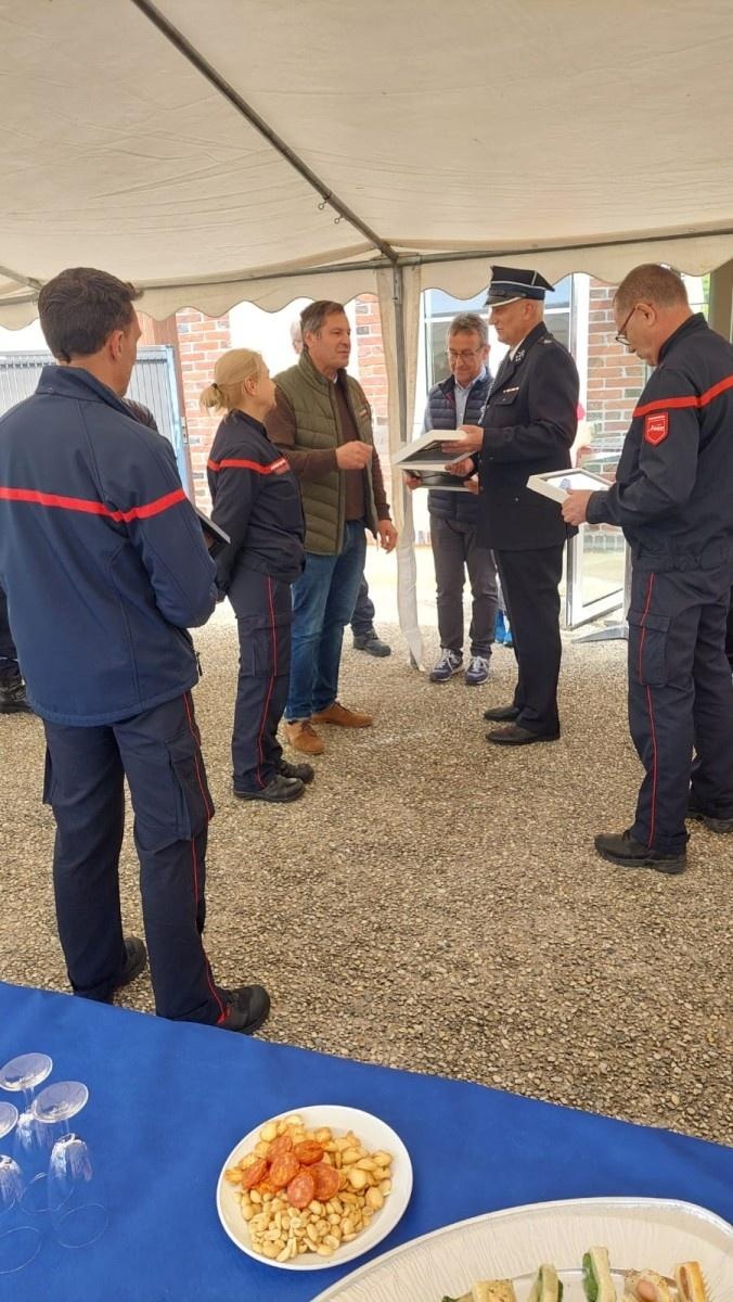 Zdjęcie w galerii na portalu naszraciborz.pl: Strażacy z OSP Miedonia z partnerską wizytą we Francji wiadomości z regionu