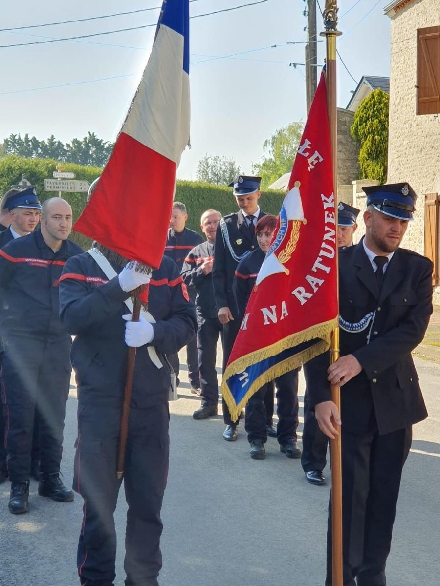 Zdjęcie w galerii na portalu naszraciborz.pl: Strażacy z OSP Miedonia z partnerską wizytą we Francji wiadomości z regionu