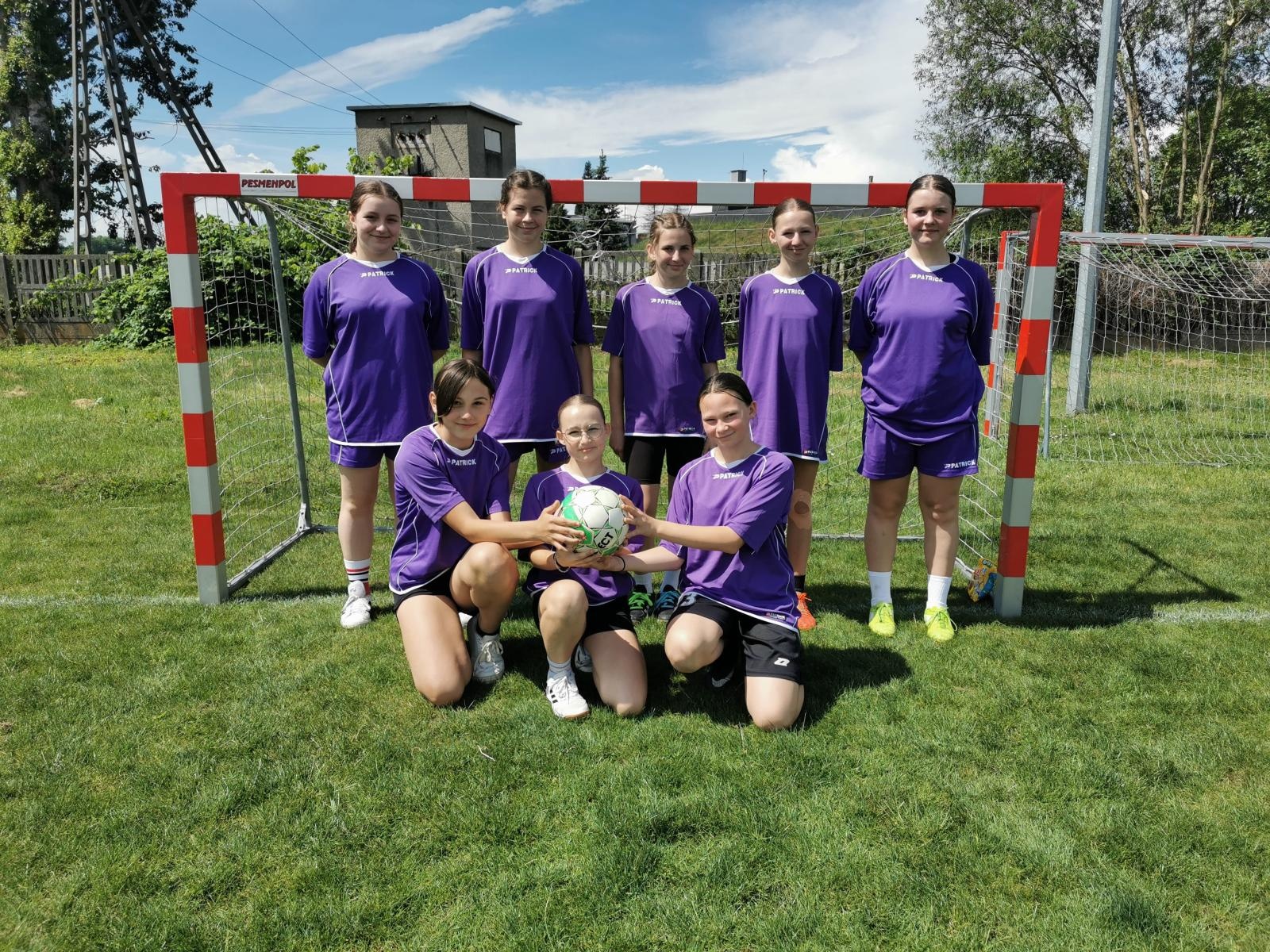 Zdjęcie w galerii na portalu naszraciborz.pl: Igrzyska Dzieci w piłce nożnej w Nędzy wiadomości z regionu