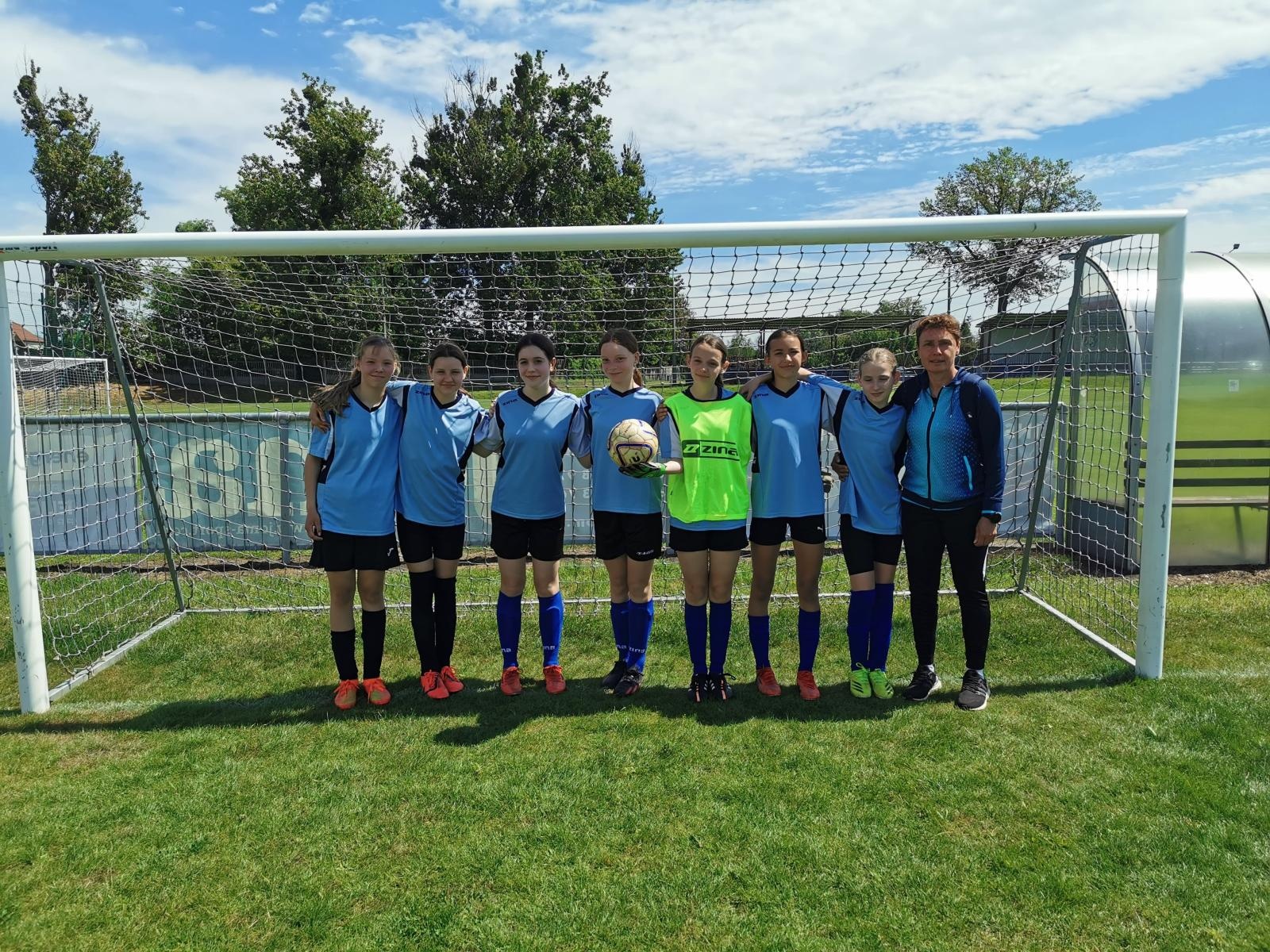 Zdjęcie w galerii na portalu naszraciborz.pl: Igrzyska Dzieci w piłce nożnej w Nędzy wiadomości z regionu