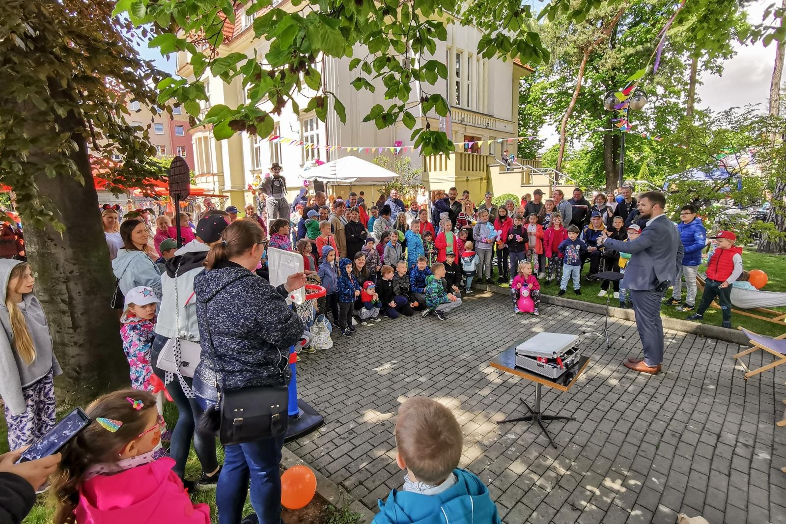 Zdjęcie w galerii na portalu naszraciborz.pl: Świętuj Dzień Dziecka z raciborską biblioteką wiadomości z regionu