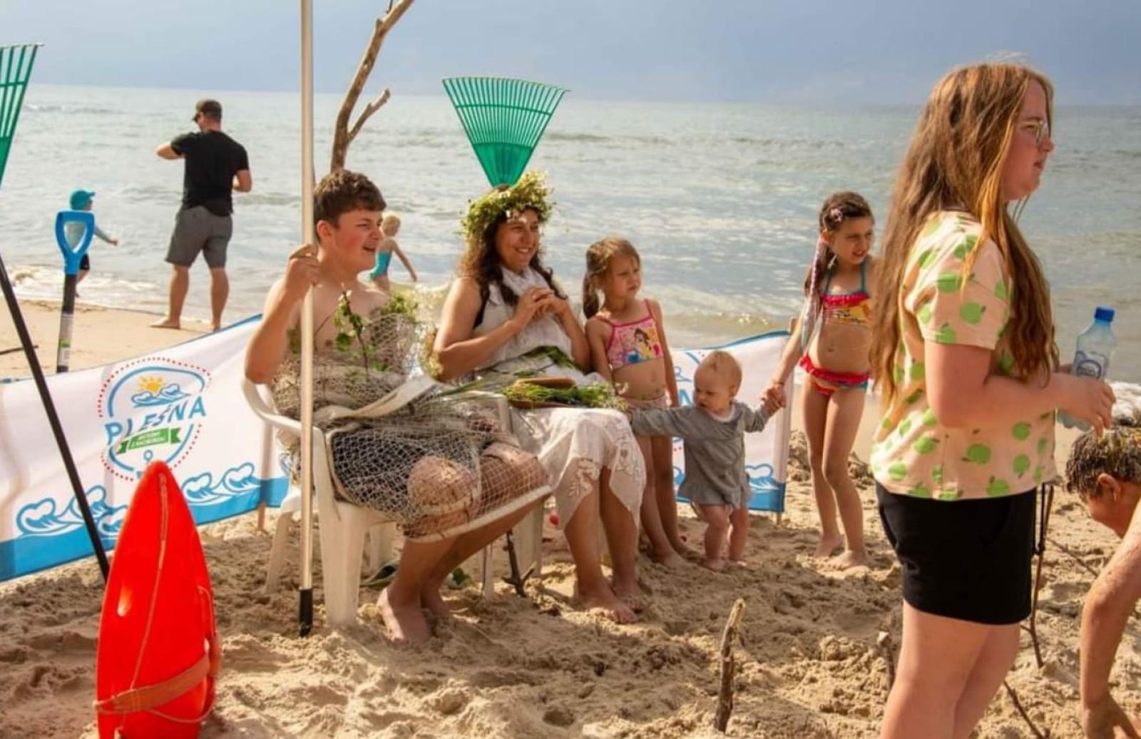 Zdjęcie w galerii na portalu naszraciborz.pl: ZWIADOWCY nad morzem. Kolonie w Pleśnej wiadomości z regionu