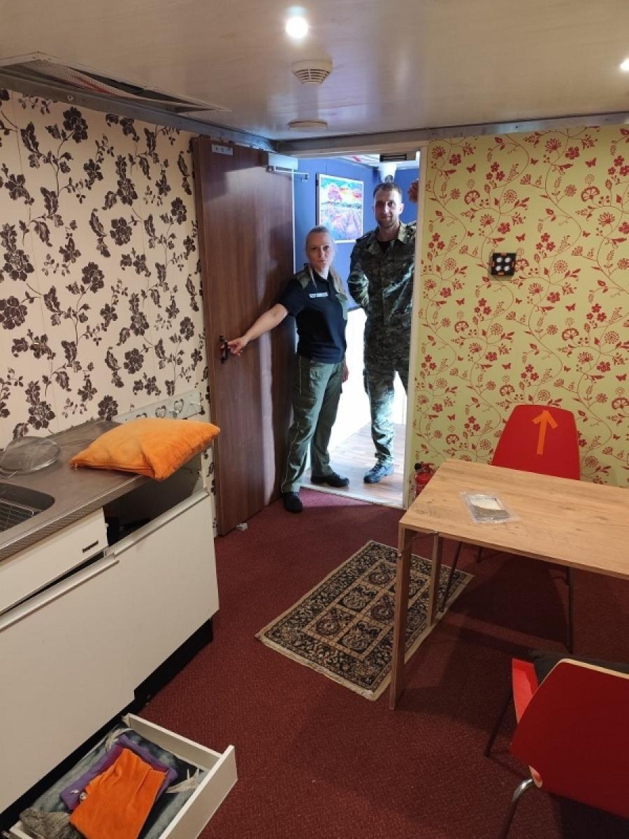 Zdjęcie w galerii na portalu naszraciborz.pl: Raciborscy pogranicznicy wzięli udział w kampanii edukacyjnej Escape Truck wiadomości z regionu