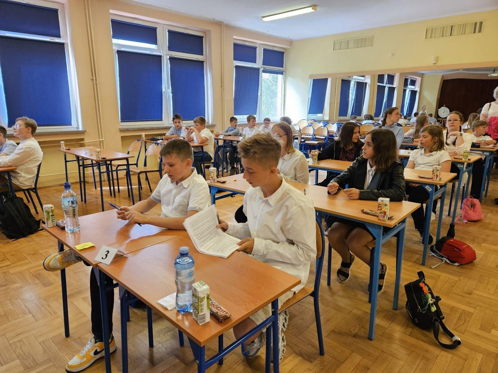 Zdjęcie w galerii na portalu naszraciborz.pl: Uczniowie szkół podstawowych sprawdzili swój zakres wiedzy z matematyki i przyrody wiadomości z regionu