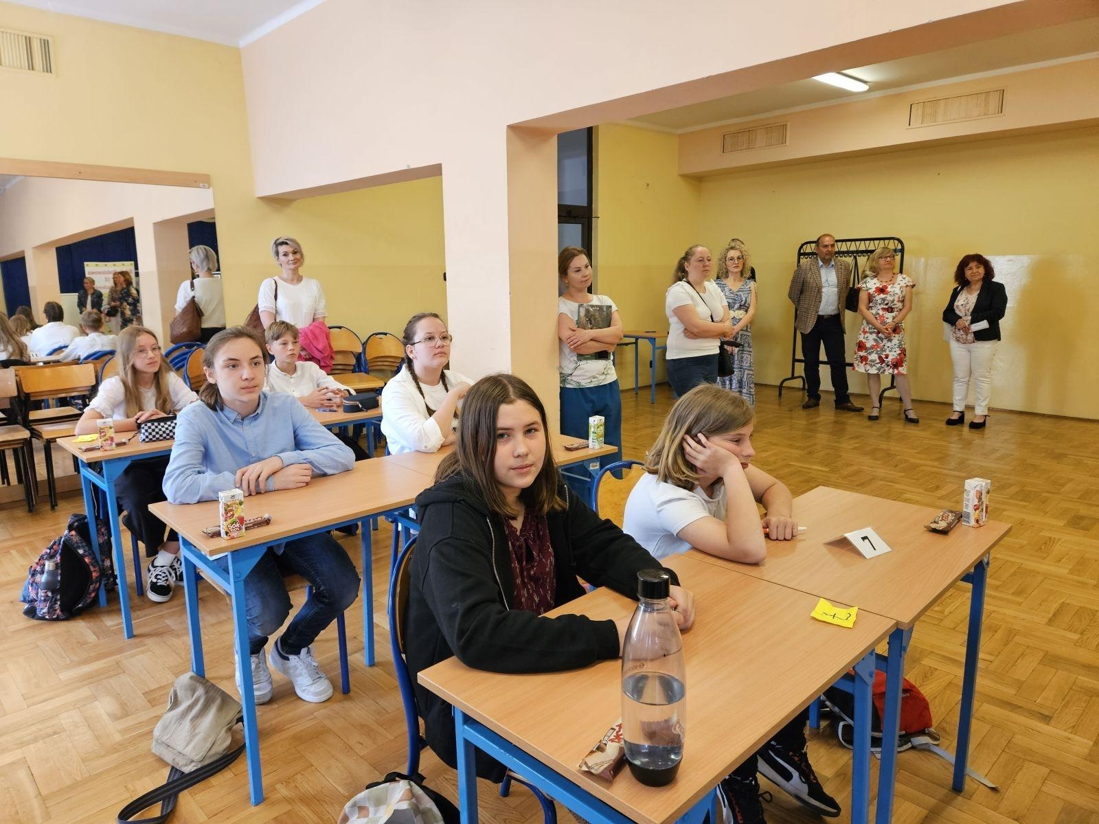 Zdjęcie w galerii na portalu naszraciborz.pl: Uczniowie szkół podstawowych sprawdzili swój zakres wiedzy z matematyki i przyrody wiadomości z regionu