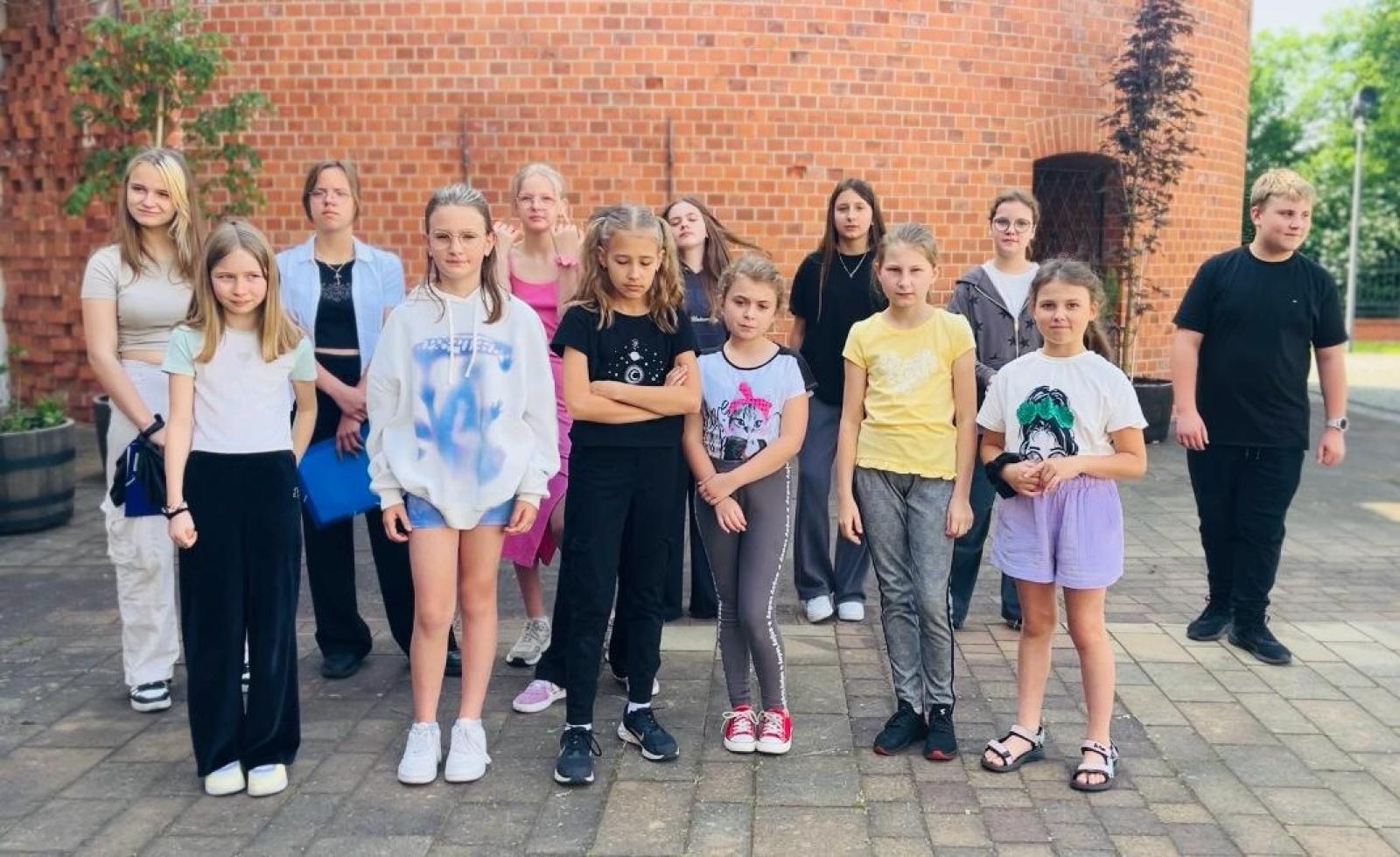 Zdjęcie w galerii na portalu naszraciborz.pl: Filmołaki. Zamek Piastowski zamienił się w plener filmowy wiadomości z regionu