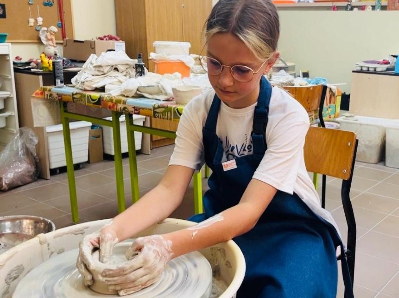 Zdjęcie w galerii na portalu naszraciborz.pl: Filmołaki. Zamek Piastowski zamienił się w plener filmowy wiadomości z regionu