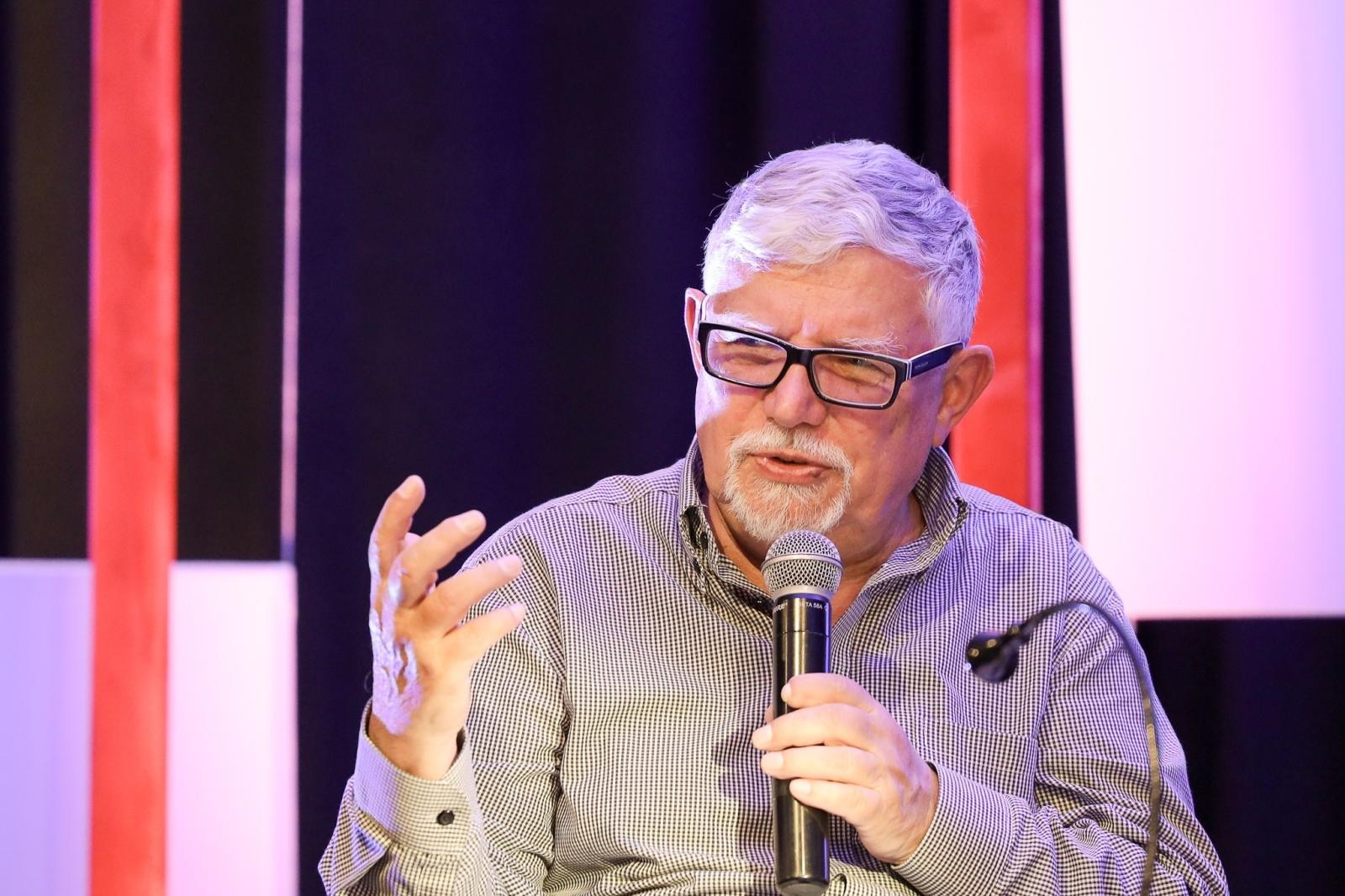 Zdjęcie w galerii na portalu naszraciborz.pl: Józef Maria Ruszar gościem Almanachu Prowincjonalnego wiadomości z regionu