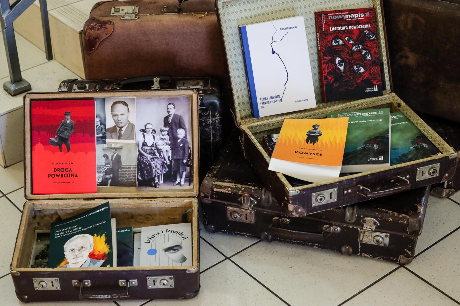 Zdjęcie w galerii na portalu naszraciborz.pl: Józef Maria Ruszar gościem Almanachu Prowincjonalnego wiadomości z regionu