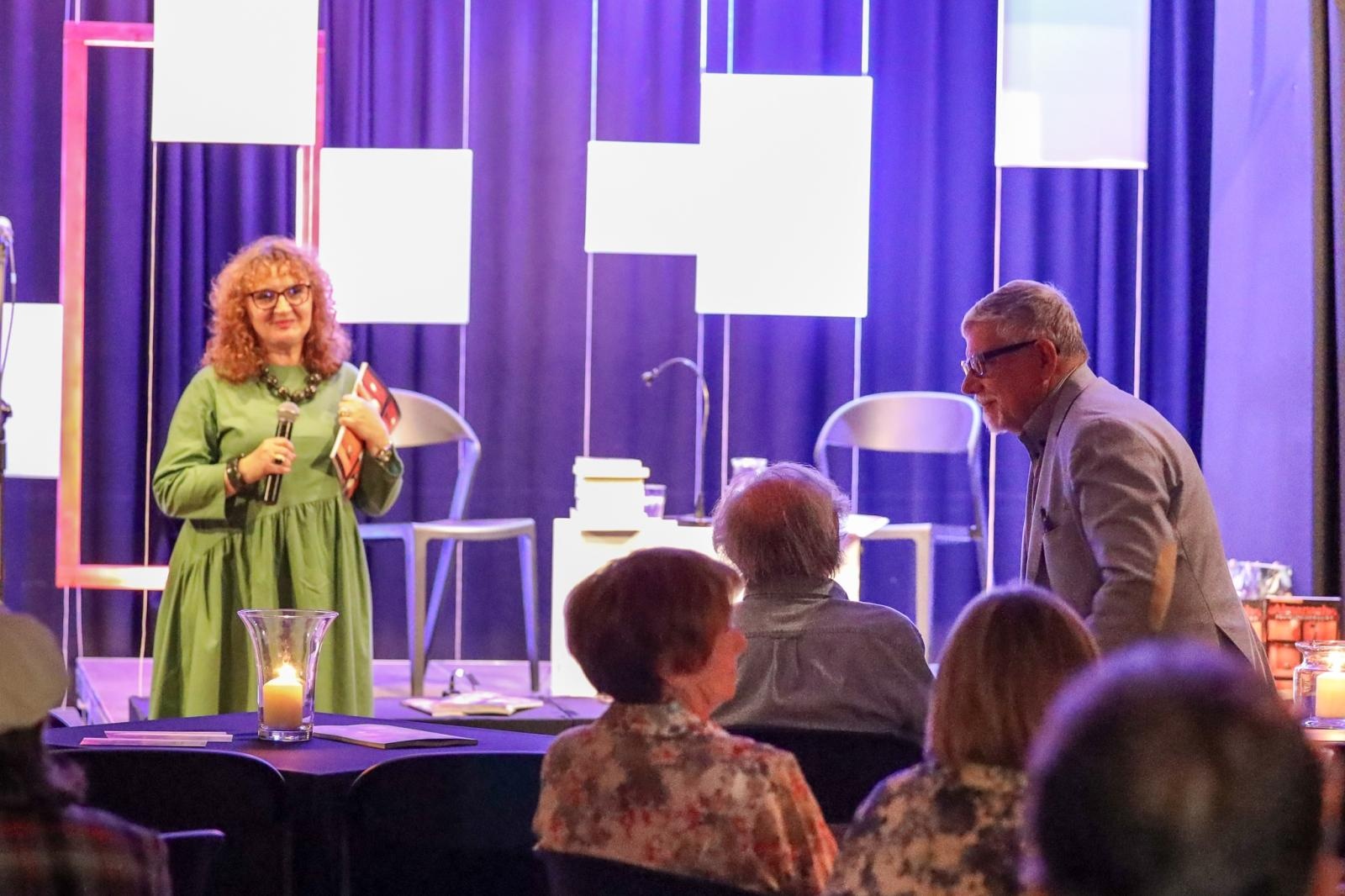 Zdjęcie w galerii na portalu naszraciborz.pl: Józef Maria Ruszar gościem Almanachu Prowincjonalnego wiadomości z regionu