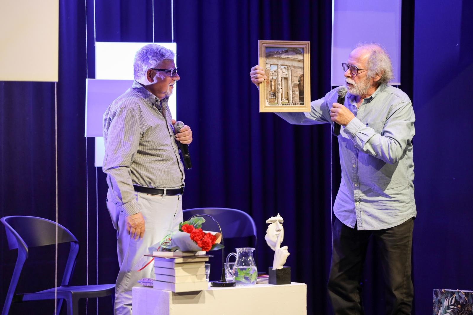 Zdjęcie w galerii na portalu naszraciborz.pl: Józef Maria Ruszar gościem Almanachu Prowincjonalnego wiadomości z regionu