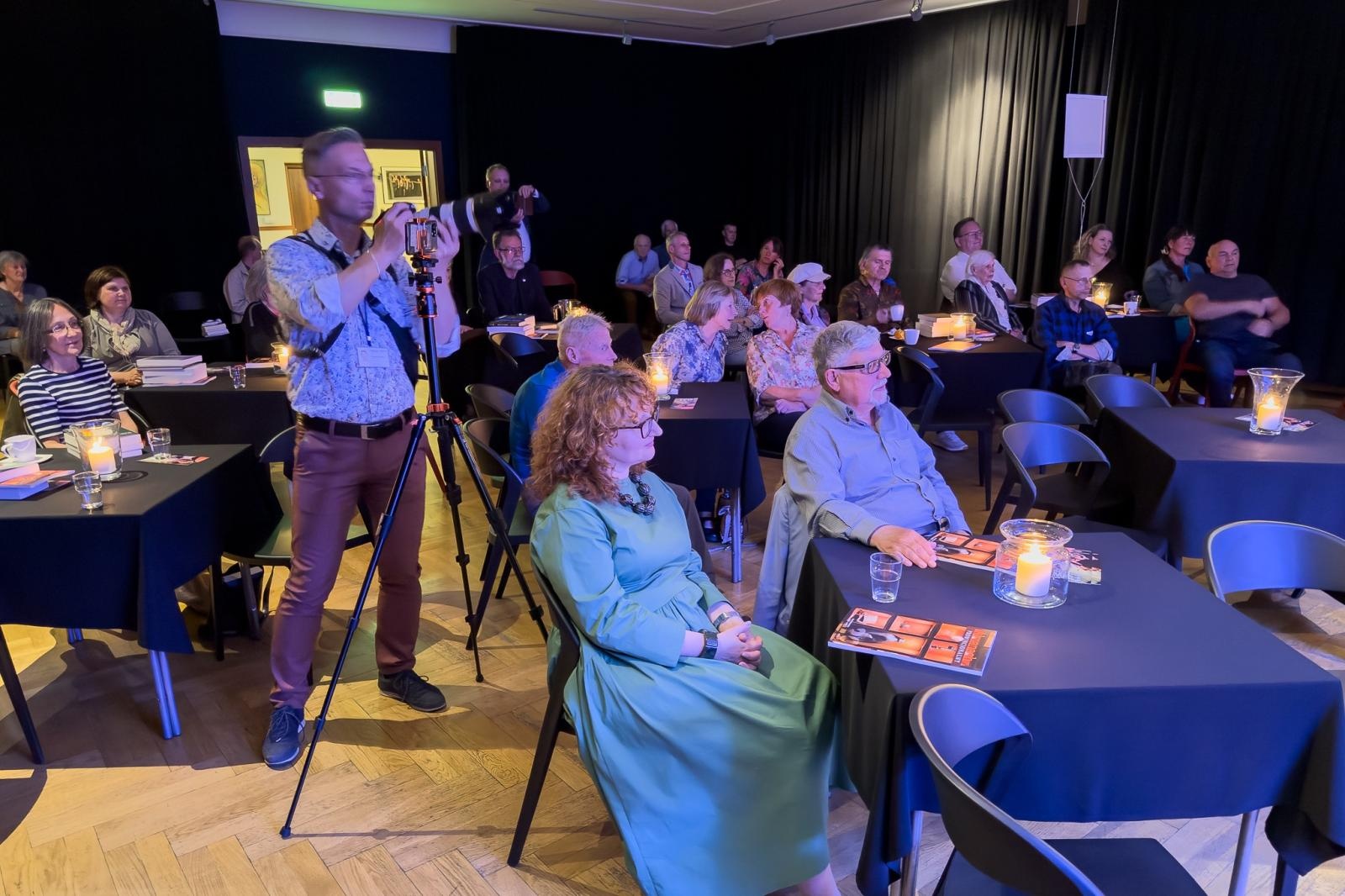 Zdjęcie w galerii na portalu naszraciborz.pl: Józef Maria Ruszar gościem Almanachu Prowincjonalnego wiadomości z regionu